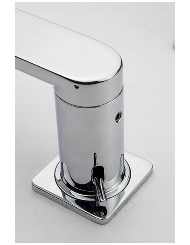 Bateria wannowo-prysznicowa jednouchwytowa Tres Loft srebrny 20016203