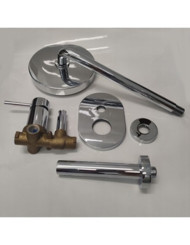 Zestaw podtynkowy z deszczownicą MAX TRES 134315008